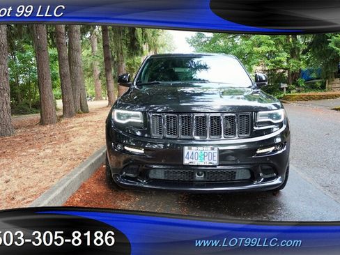 Used 2014 Jeep Grand Cherokee SRT8 w/ Luxury Group II AWD/4WD image 6