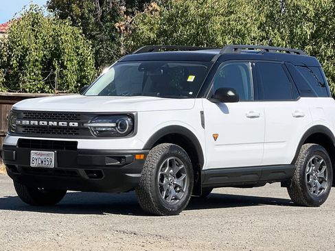 Certified 2021 Ford Bronco Sport Badlands w/ Badlands Package AWD/4WD image 8