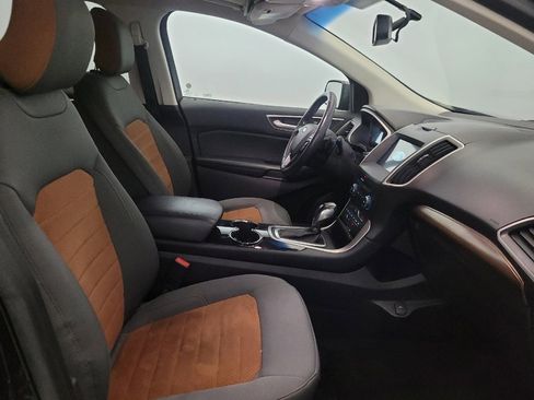 Used 2018 Ford Edge SEL w/ Equipment Group 201A AWD/4WD image 21