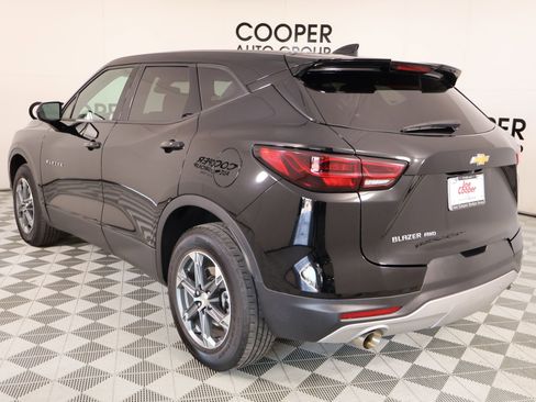Used 2025 Chevrolet Blazer LT AWD/4WD image 22
