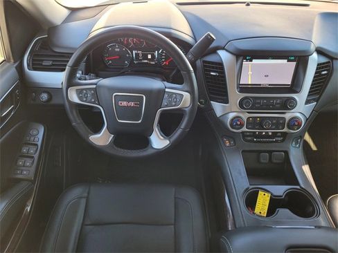 Used 2020 GMC Yukon SLT image 11