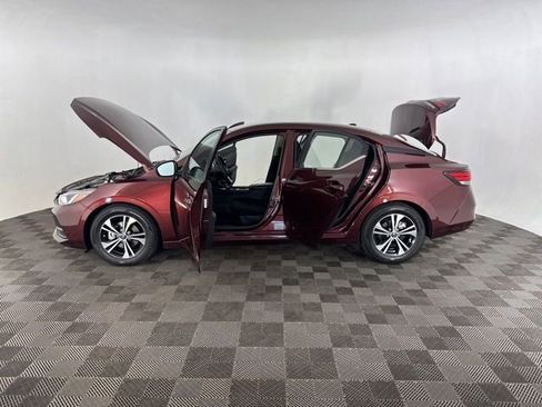 Used 2023 Nissan Sentra SV image 11