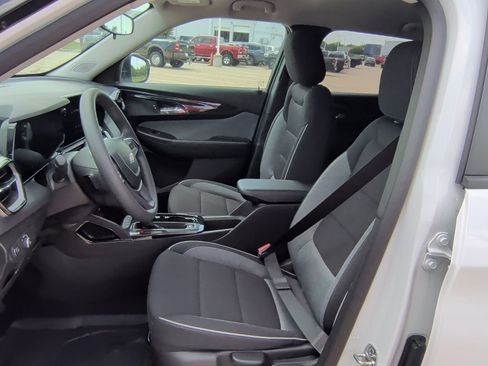 New 2026 Chevrolet TrailBlazer LS w/ LS Convenience Package FWD image 12