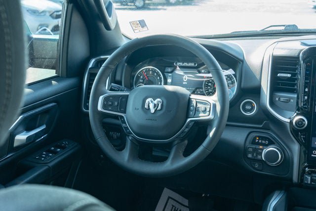 Used 2025 RAM 1500 Big Horn AWD/4WD image 33