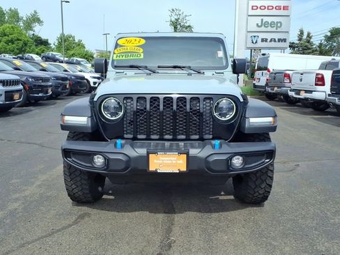 Used 2023 Jeep Wrangler Unlimited w/ Cold Weather Group AWD/4WD image 2