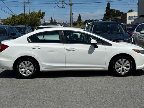 Used 2012 Honda Civic LX image 2