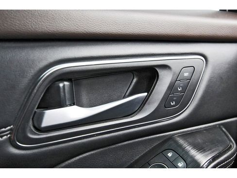 Used 2021 Nissan Rogue SL FWD image 16