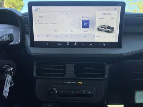 New 2026 Ford Maverick XL AWD/4WD image 4