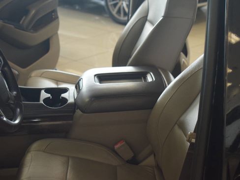 Used 2017 Chevrolet Tahoe LT RWD image 70