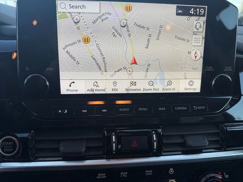 Used 2022 Nissan Pathfinder Platinum w/ Cargo Package image 30