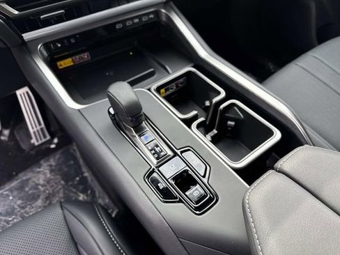 New 2026 Lexus TX 500h AWD image 24