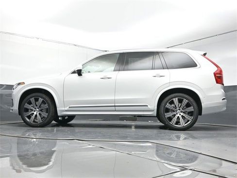 New 2025 Volvo XC90 B6 Plus w/ Protection Package Premier image 41