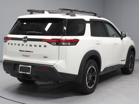 Used 2025 Nissan Pathfinder Rock Creek AWD/4WD image 10