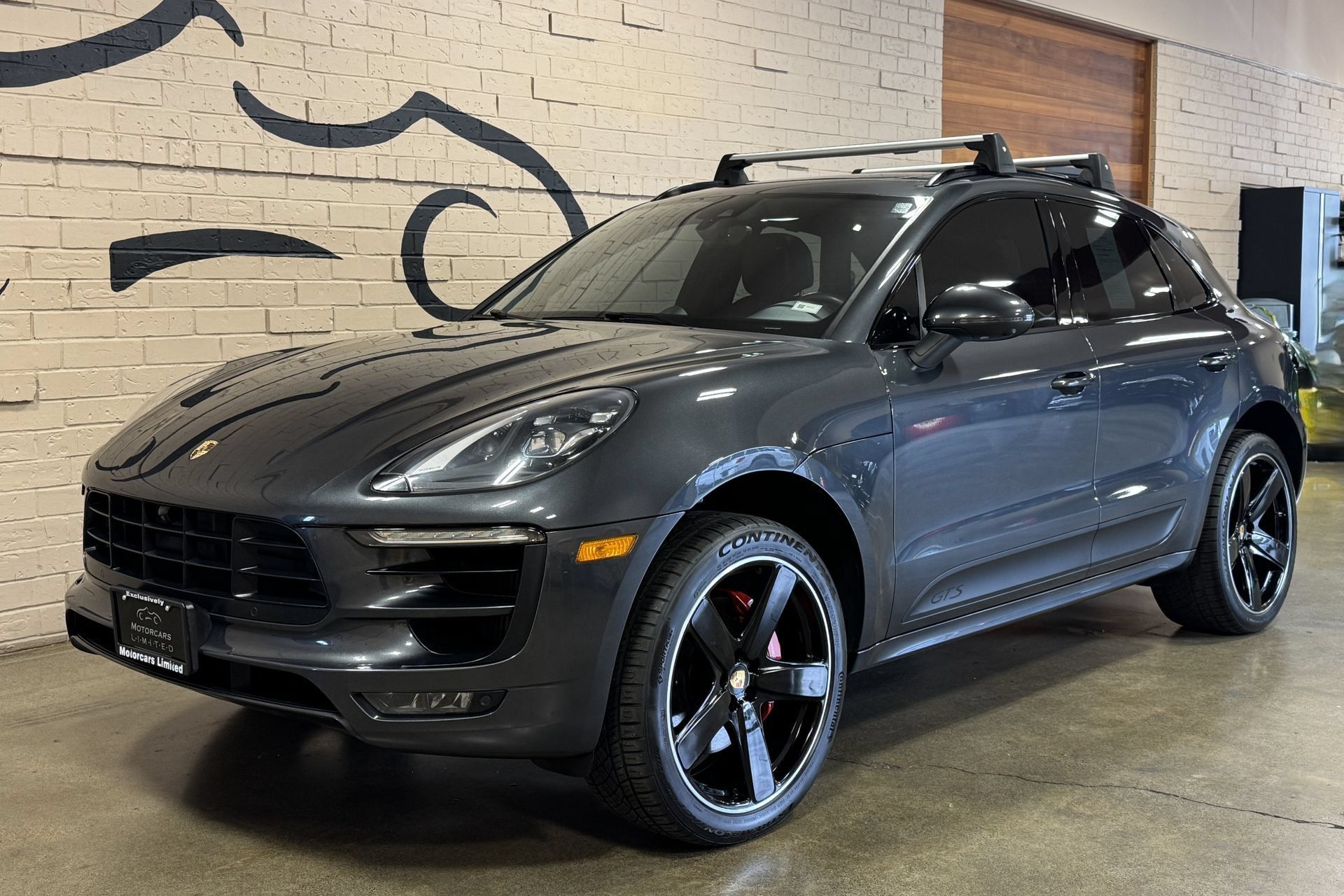 Used 2018 Porsche Macan GTS AWD/4WD image 10