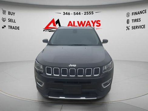 Used 2018 Jeep Compass Limited w/ Navigation Group AWD/4WD image 3