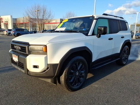 Used 2024 Toyota Land Cruiser image 14