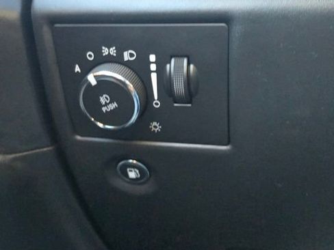 Used 2020 Jeep Grand Cherokee Summit image 23