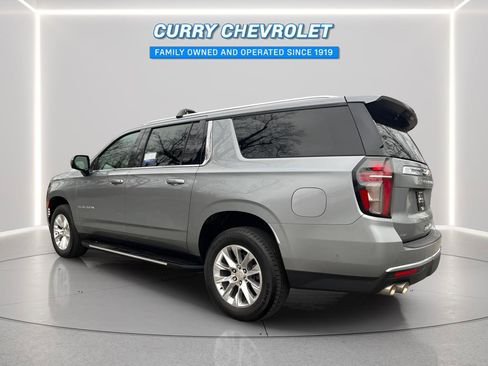 Used 2023 Chevrolet Suburban Premier w/ Advanced Technology Package image 10