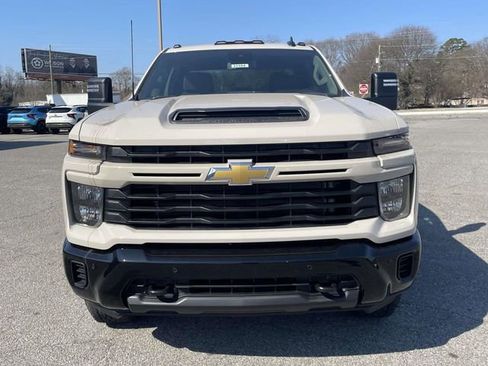 New 2026 Chevrolet Silverado 2500 Custom w/ Custom Value Package image 10