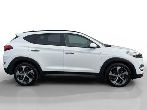Used 2016 Hyundai Tucson Limited w/ Option Group 03 image 6