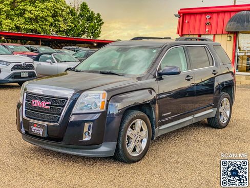 Used 2013 GMC Terrain SLE w/ Chrome Package AWD/4WD image 4