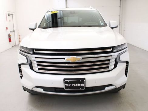 Used 2021 Chevrolet Tahoe High Country w/ Premium Package AWD/4WD image 3