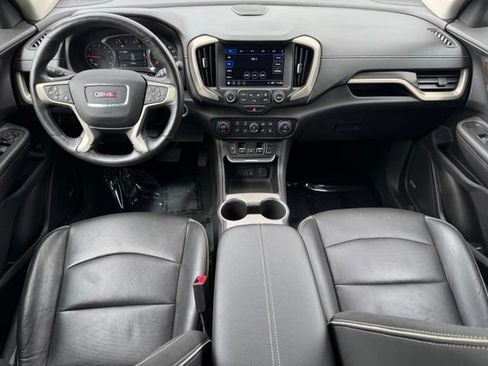Used 2018 GMC Terrain Denali w/ Comfort Package AWD/4WD image 11