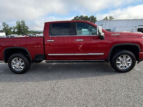New 2026 Chevrolet Silverado 2500 High Country w/ High Country Premium Package AWD/4WD image 8