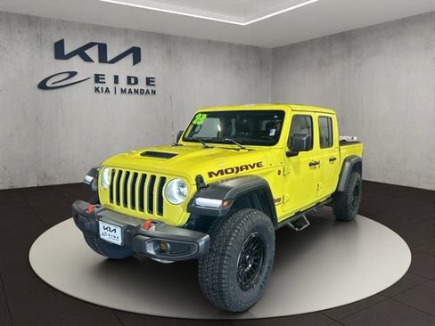 Used 2023 Jeep Gladiator Mojave w/ Cold Weather Group AWD/4WD image 5