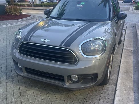 Used 2018 MINI Cooper Countryman FWD image 2