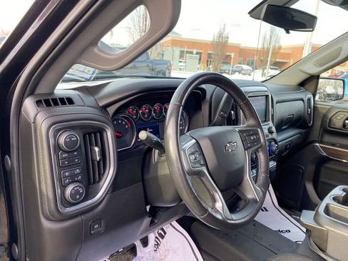 Used 2021 Chevrolet Silverado 1500 RST image 10