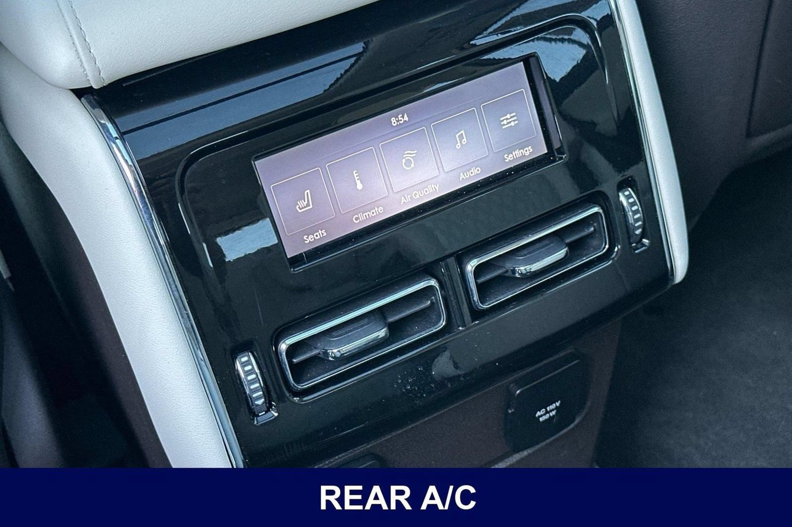 Used 2024 Lincoln Aviator Black Label AWD/4WD image 16