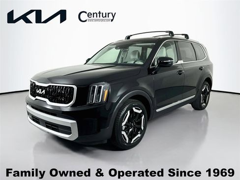Used 2024 Kia Telluride EX w/ EX Captain's Chair Package image 1