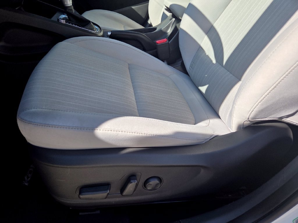 Used 2023 Hyundai Kona SEL w/ Cargo Package FWD image 10