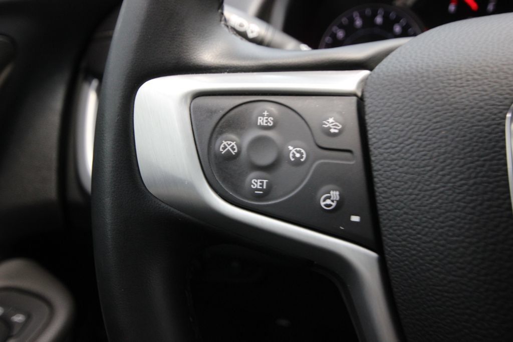 Used 2023 GMC Terrain SLT AWD/4WD image 20