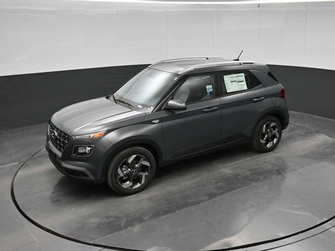 New 2026 Hyundai Venue SEL FWD image 27