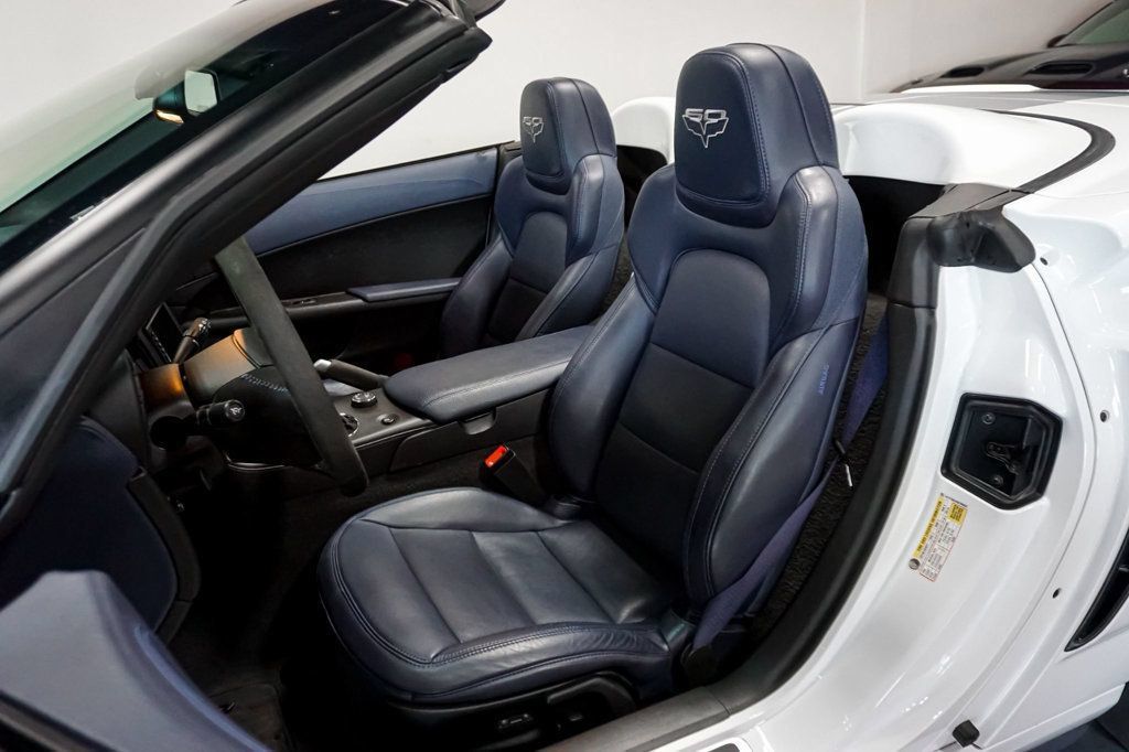 Used 2013 Chevrolet Corvette 427 Convertible w/ 1SC Preferred Equipment Group RWD image 10