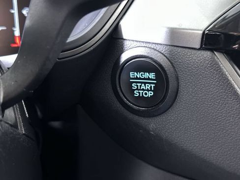 Used 2025 Ford Escape Active FWD image 17