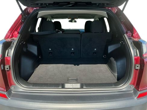 Used 2020 Jeep Cherokee Latitude FWD image 24