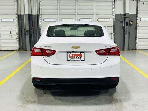 Used 2024 Chevrolet Malibu LT image 17