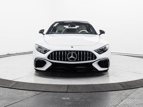 Used 2022 Mercedes-Benz SL 55 AMG 4MATIC w/ Driver Assistance Package image 2