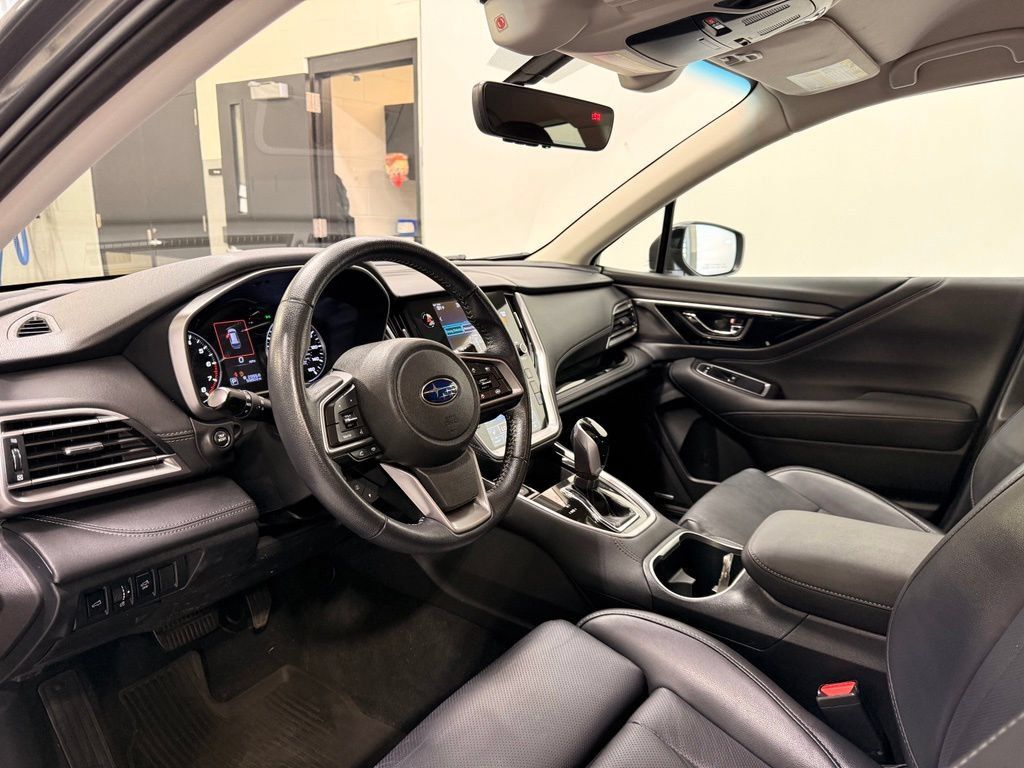 Used 2022 Subaru Outback Limited AWD/4WD image 11