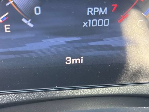 New 2026 Chevrolet Traverse LT w/ Midnight/Sport Edition FWD image 16