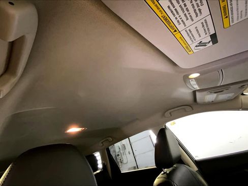 Used 2015 Nissan Rogue SL image 20