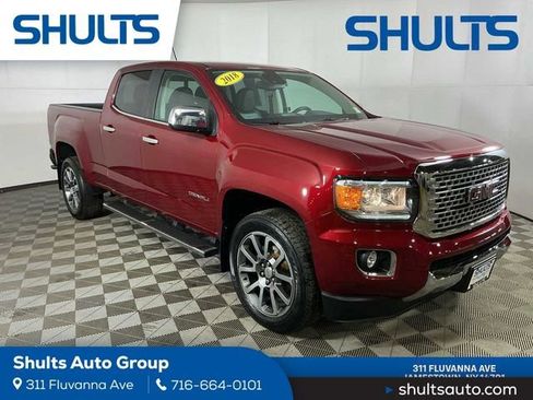 Used 2018 GMC Canyon Denali image 1