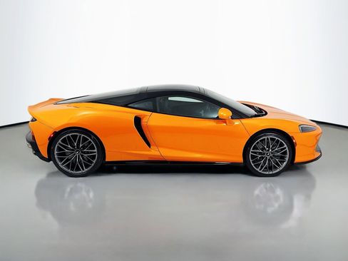 Used 2023 McLaren GT image 8