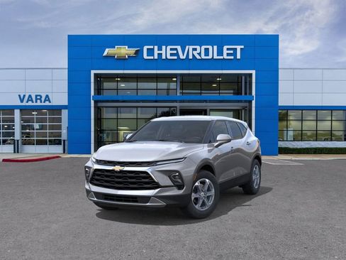 New 2026 Chevrolet Blazer LT image 8