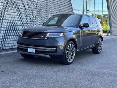 Used 2025 Land Rover Range Rover SE