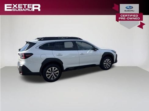 Used 2025 Subaru Outback Premium AWD/4WD image 3