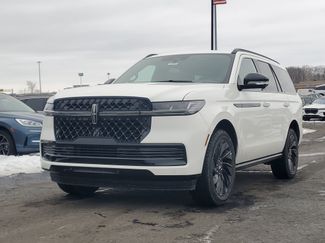 New 2026 Lincoln Navigator Reserve w/ Jet Appearance Package video 2